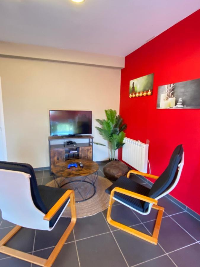 Cosy 2-Bedroom Apartment In The Center Of Hotton Exterior photo